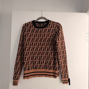 Fendi Women’s Tan and Black Crewneck Sweater